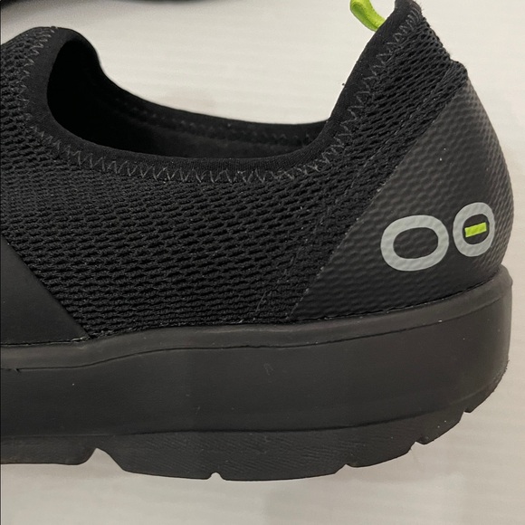 OOFOS OOMG LOW RECOVERY SLIPS ON SHOES WOMENS SIZE 9 - Picture 4 of 12